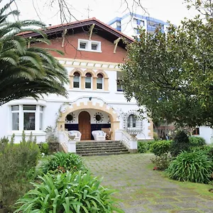 https://villa-isabela-bakio-rooms.basquecountryhotels.org